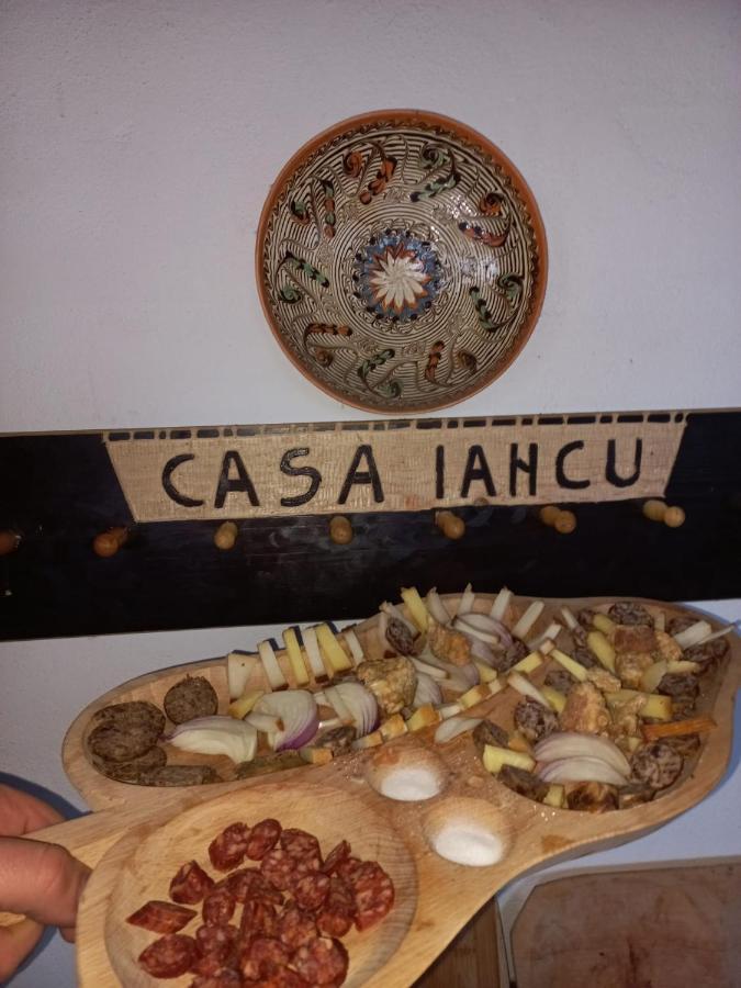 فندق Casa Iancu Jina المظهر الخارجي الصورة